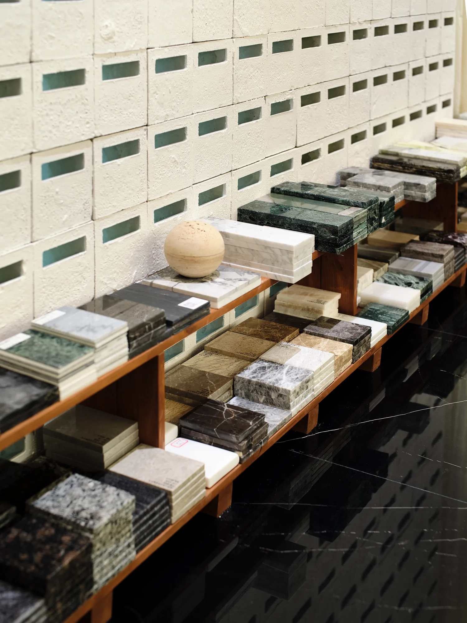 展厅大板展陈区